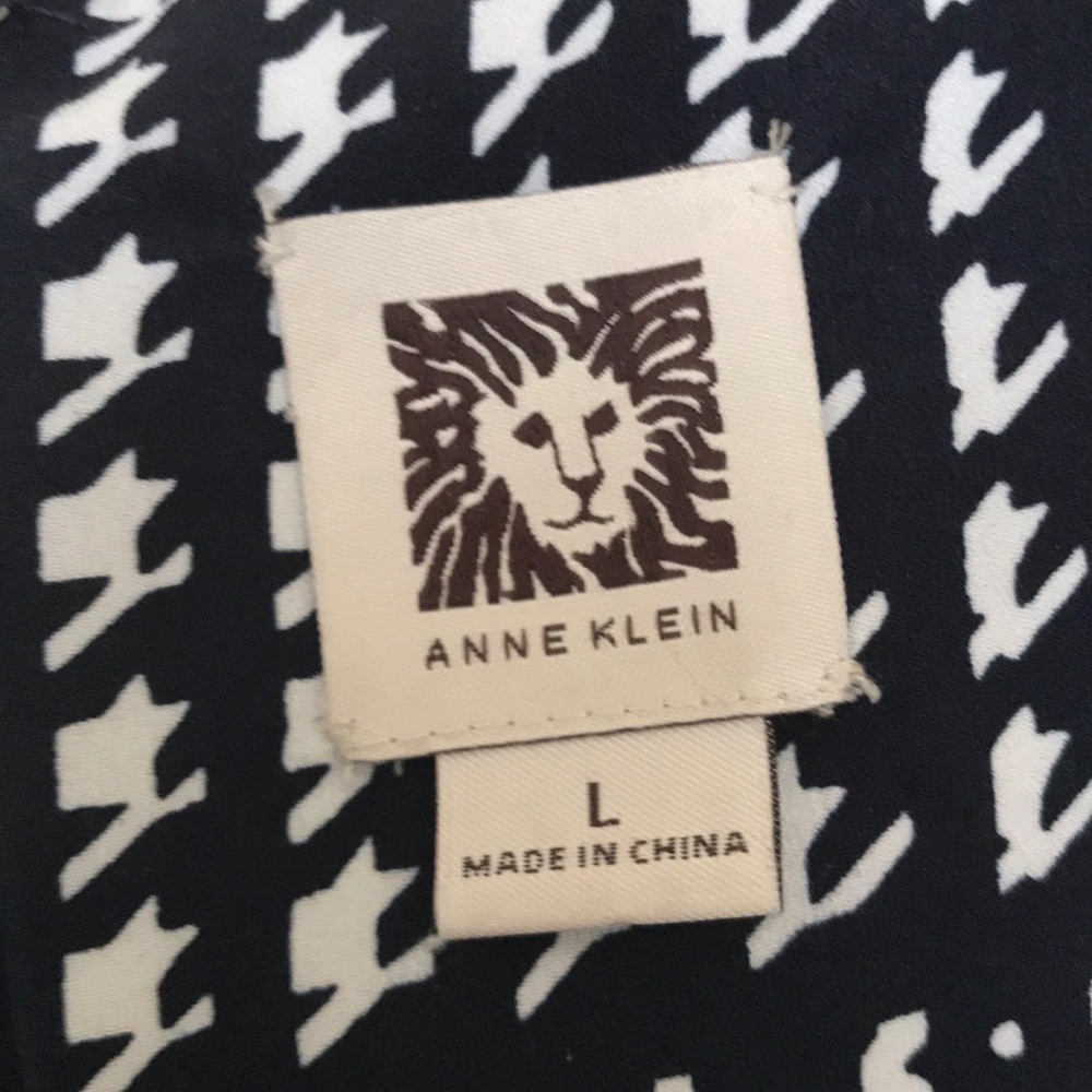 Anne. Klein. Top - Picture 3 of 4